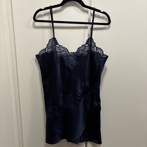 VTG Victoria’s Secret Large Navy Blue Lace Spaghetti Strap Slip Dress